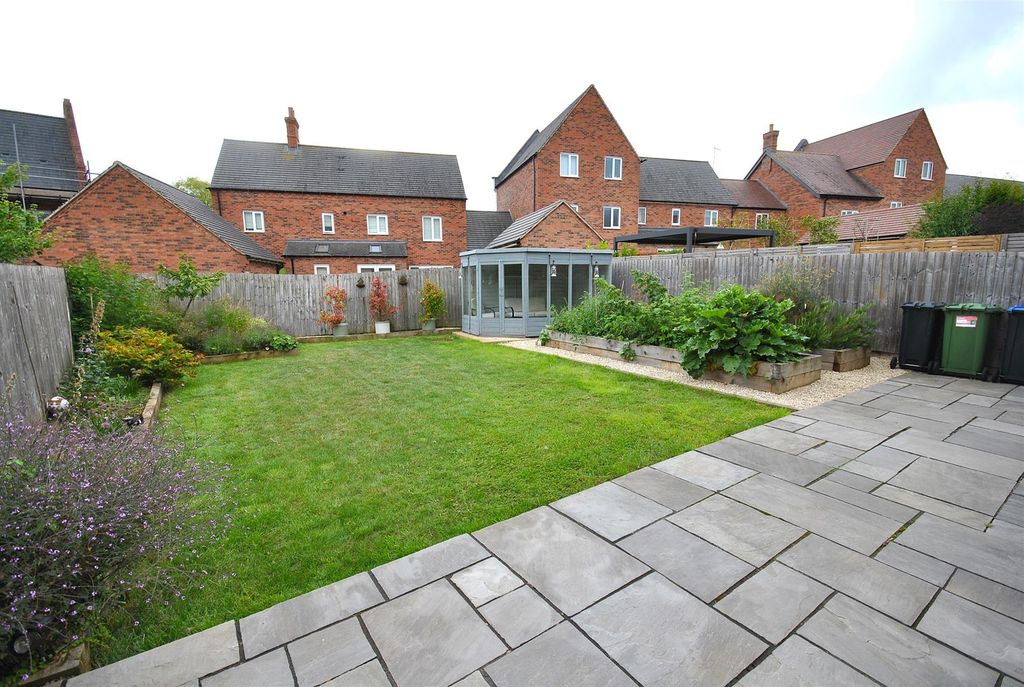 Property photo 3 of 16