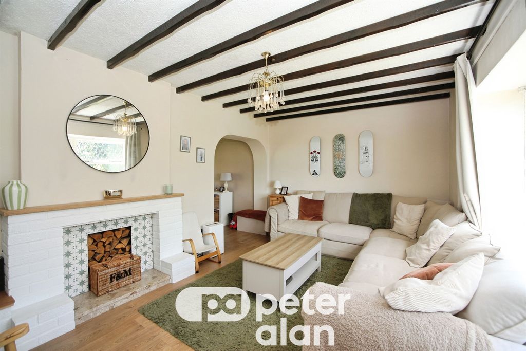 Property photo 2 of 15