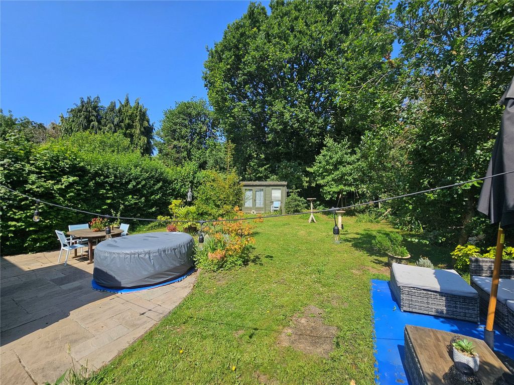 Property photo 1 of 20 Picture No. 29