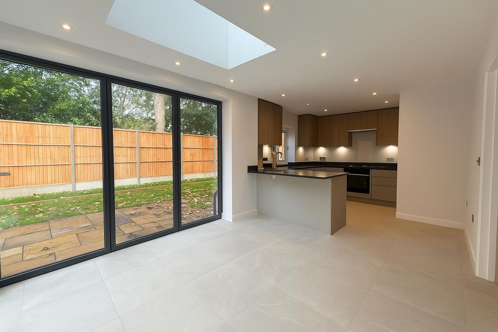 Property photo 1 of 16 Kitchen