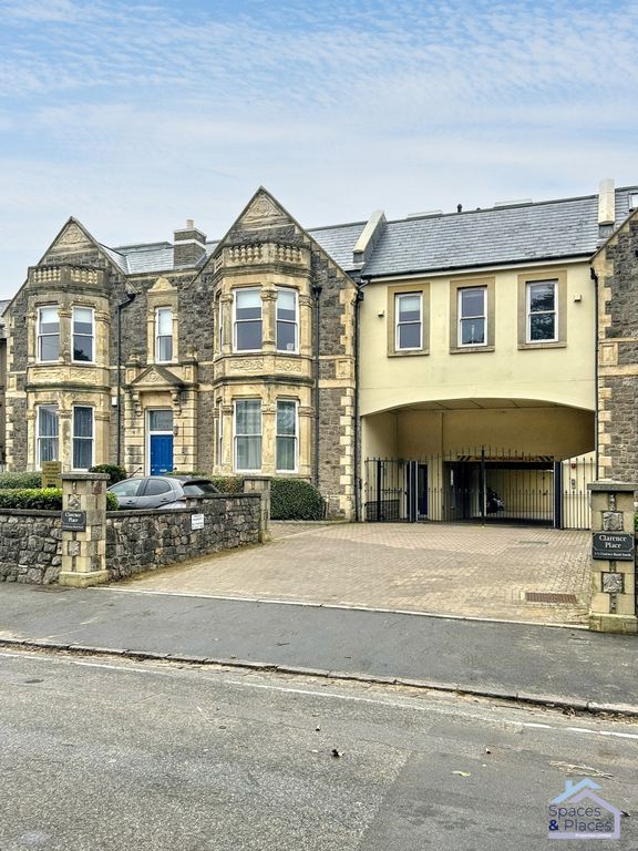 Property photo 1 of 22