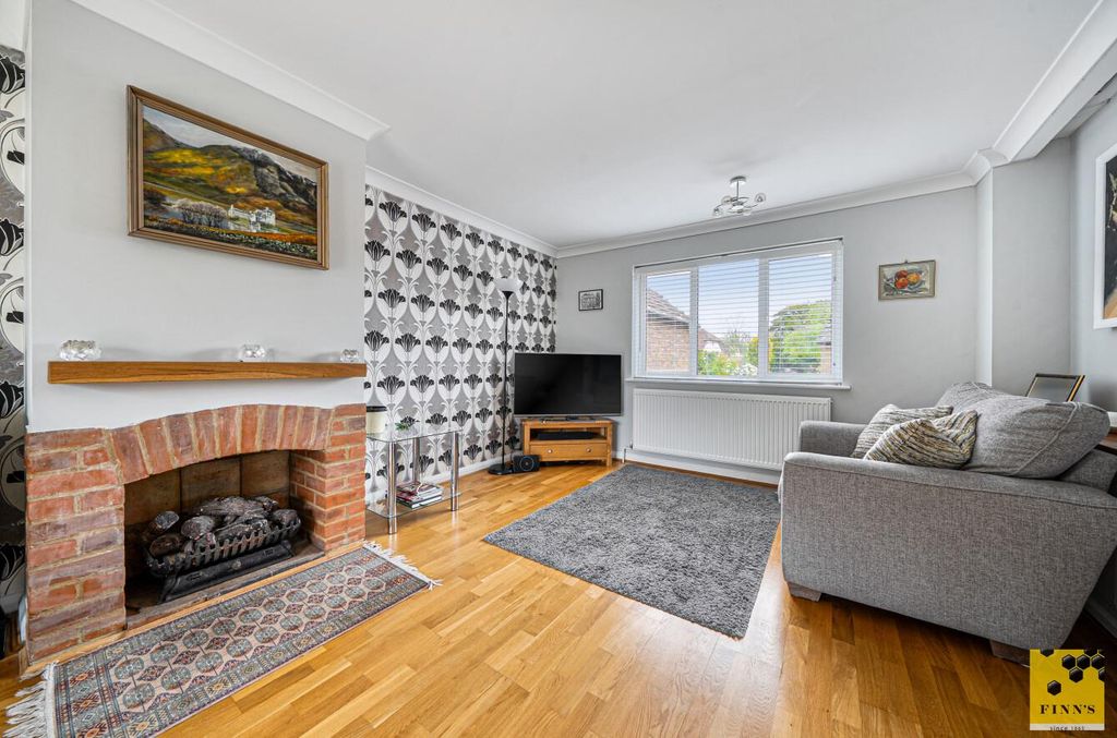 Property photo 3 of 21 71Bf9F93-03A5-410c-9ce5-E44F0Da67478.Jpg