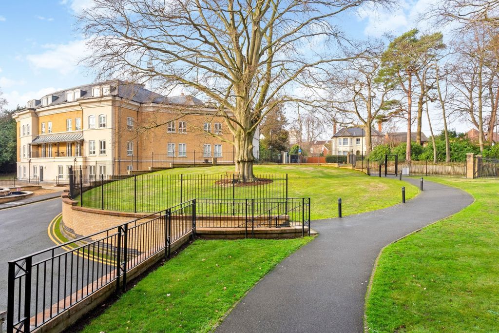 Property photo 3 of 9