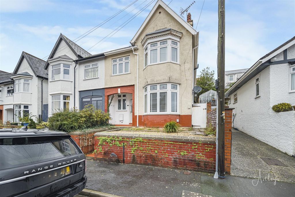 Property photo 1 of 21 02-P1316185.Jpg