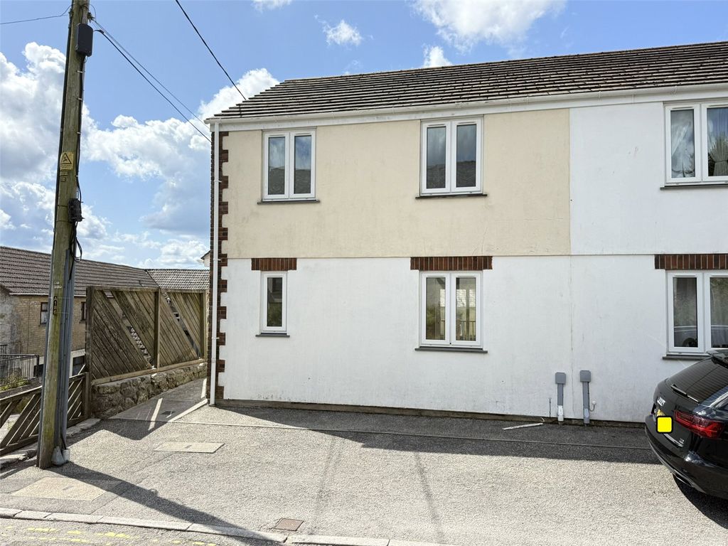 Property photo 1 of 15 Picture No. 04
