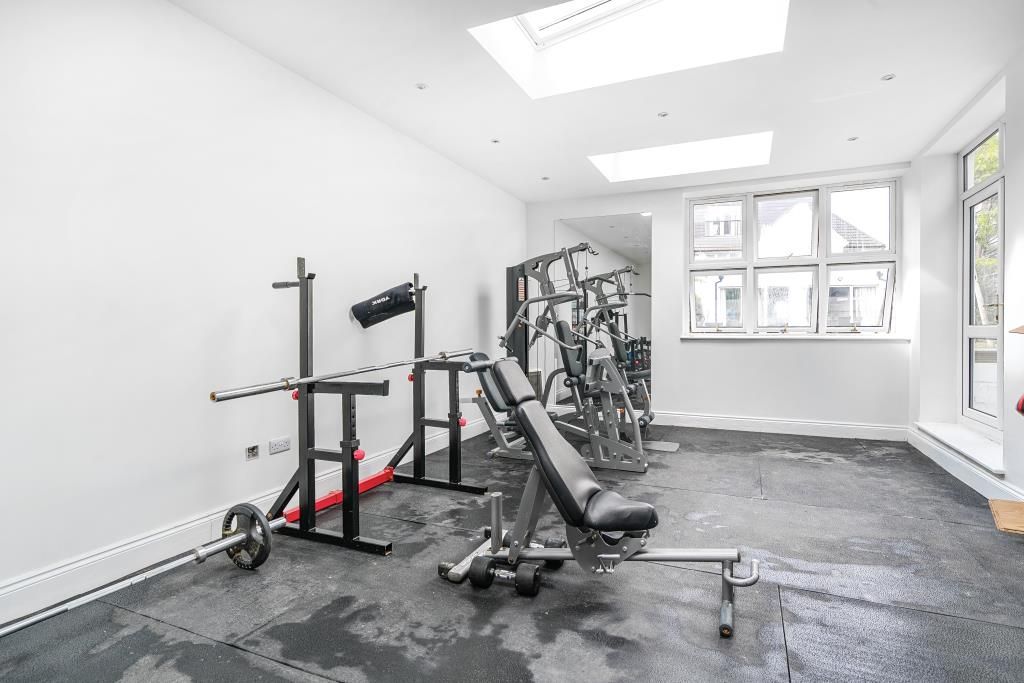 Property photo 3 of 10 Gym