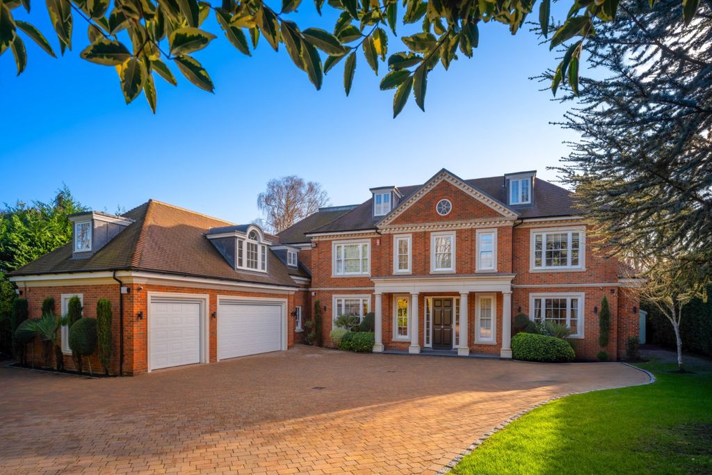 Property photo 2 of 53 Picture No. 03