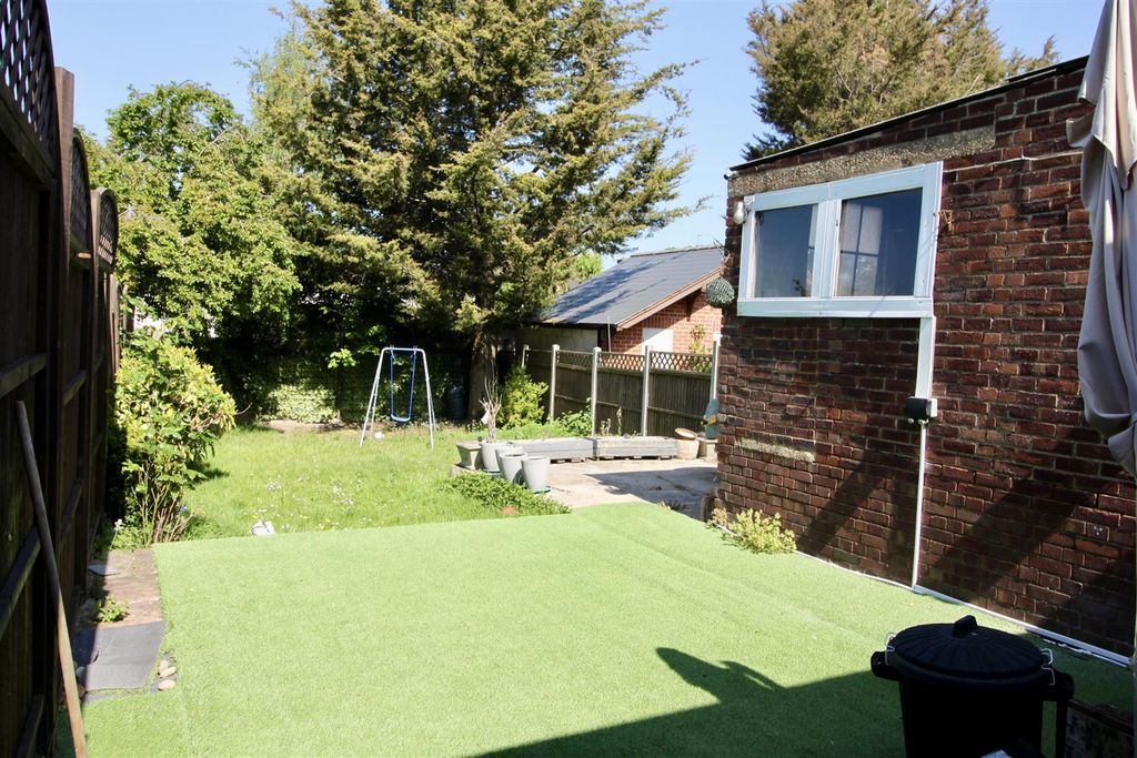 Property photo 3 of 14 Rear