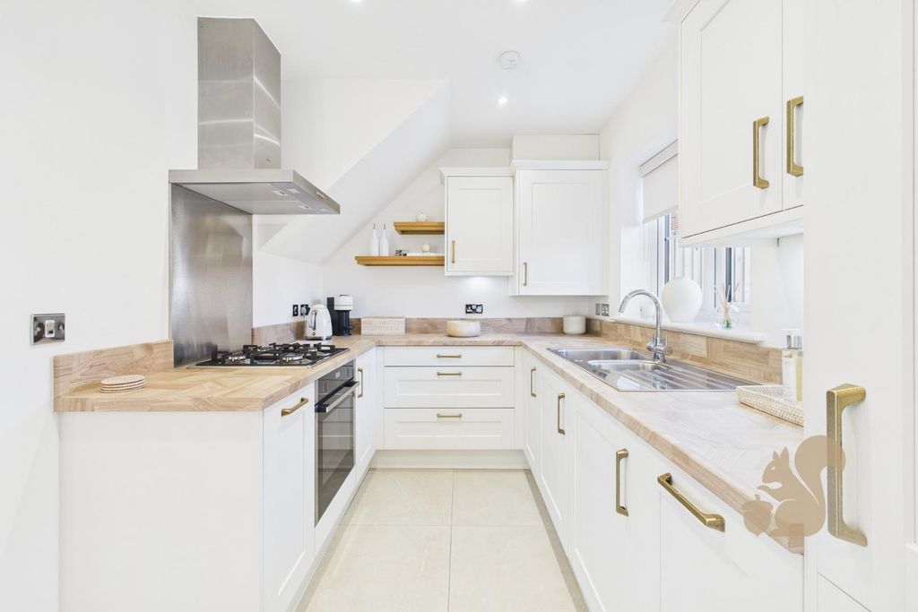 Property photo 3 of 21 Cam01254G0-Pr0377-Still004.Jpg