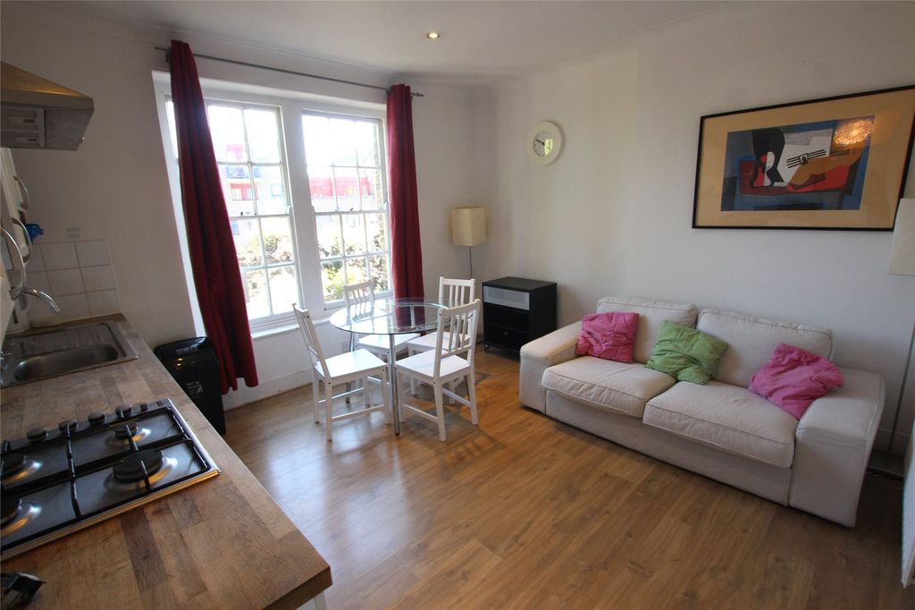 Property photo 1 of 8 Picture No. 03