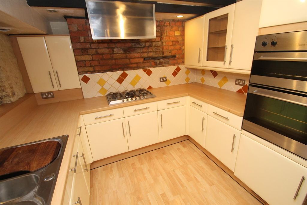 Property photo 3 of 11 Img_9072.Jpg