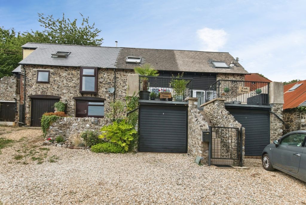 Property photo 1 of 22 Pbox-Img.Jpg