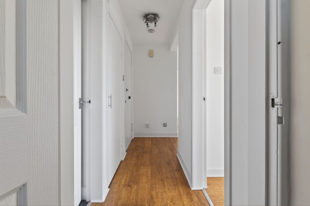 Additional image 16 of 2 bed flat for sale48/3, North Gyle Grove, Corstorphine, Edinburgh EH12