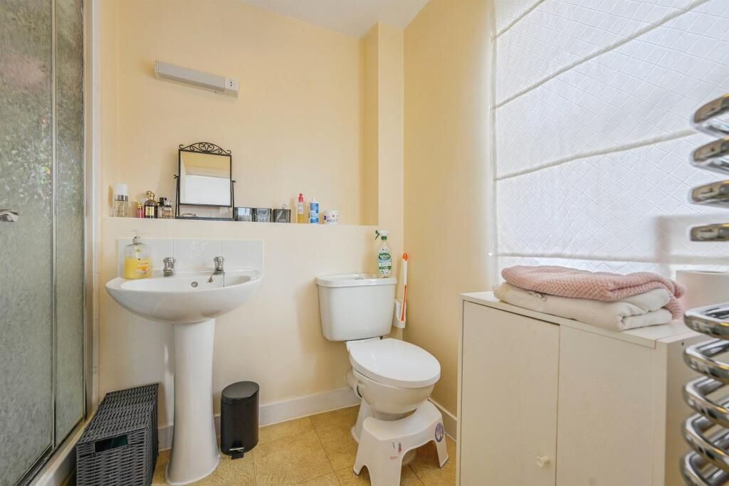 Additional image 11 of 3 bed flat to rentDeykin Road, Lichfield WS13