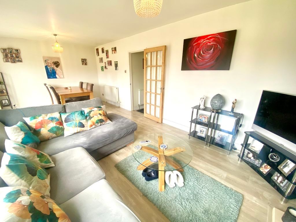 Property photo 2 of 13 Lounge/Dining Room