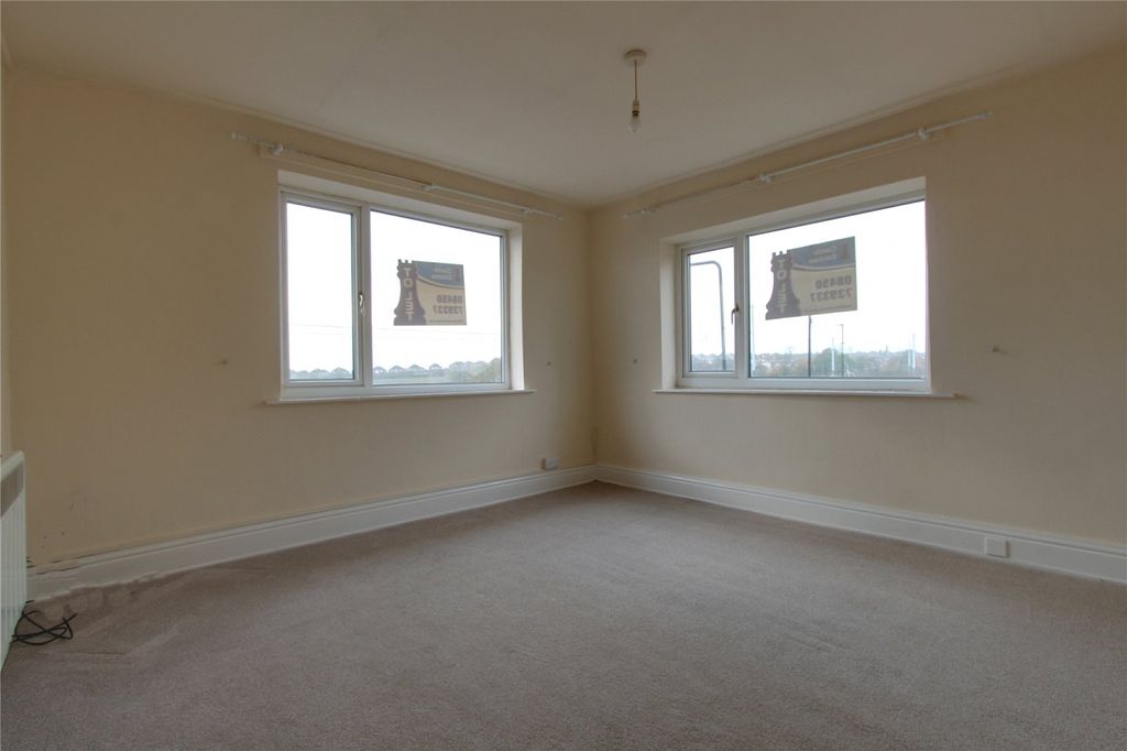 Property photo 3 of 3 Picture No. 03