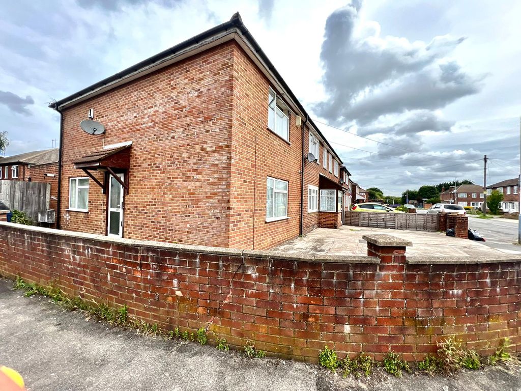 Property photo 1 of 2