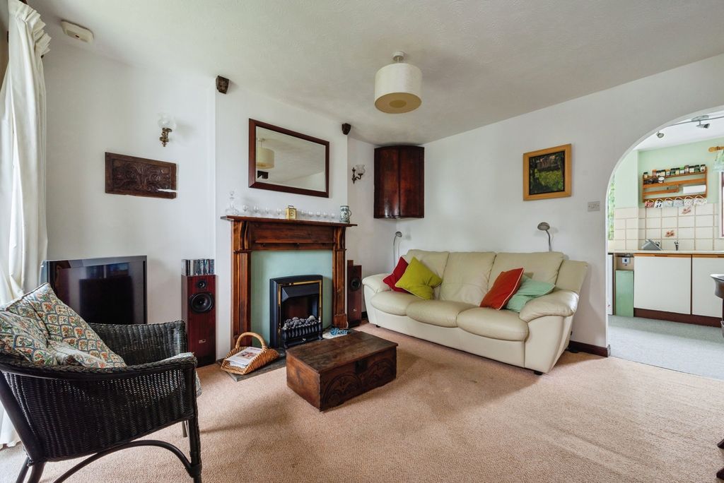 Property photo 3 of 19 Pbox-Img.Jpg