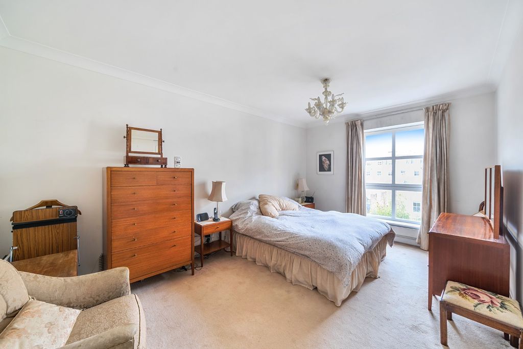 Property photo 2 of 11 Picture No. 04