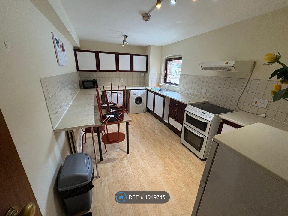 Property photo 3 of 6