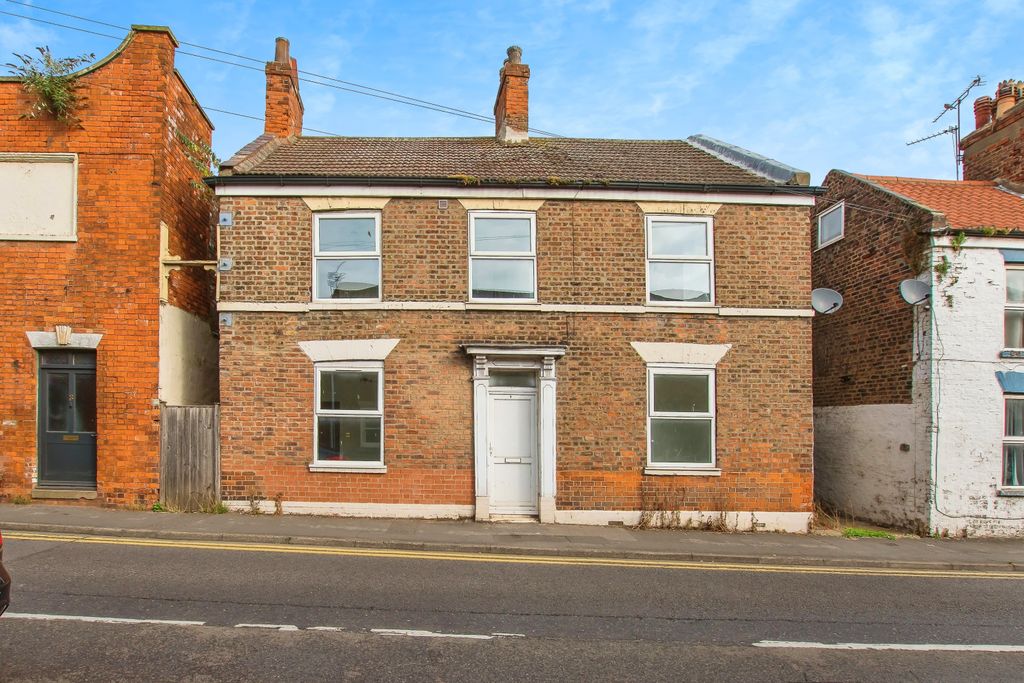 Property photo 1 of 17 Photography