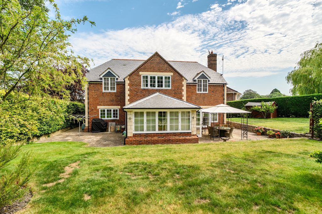 Property photo 1 of 34 14841389