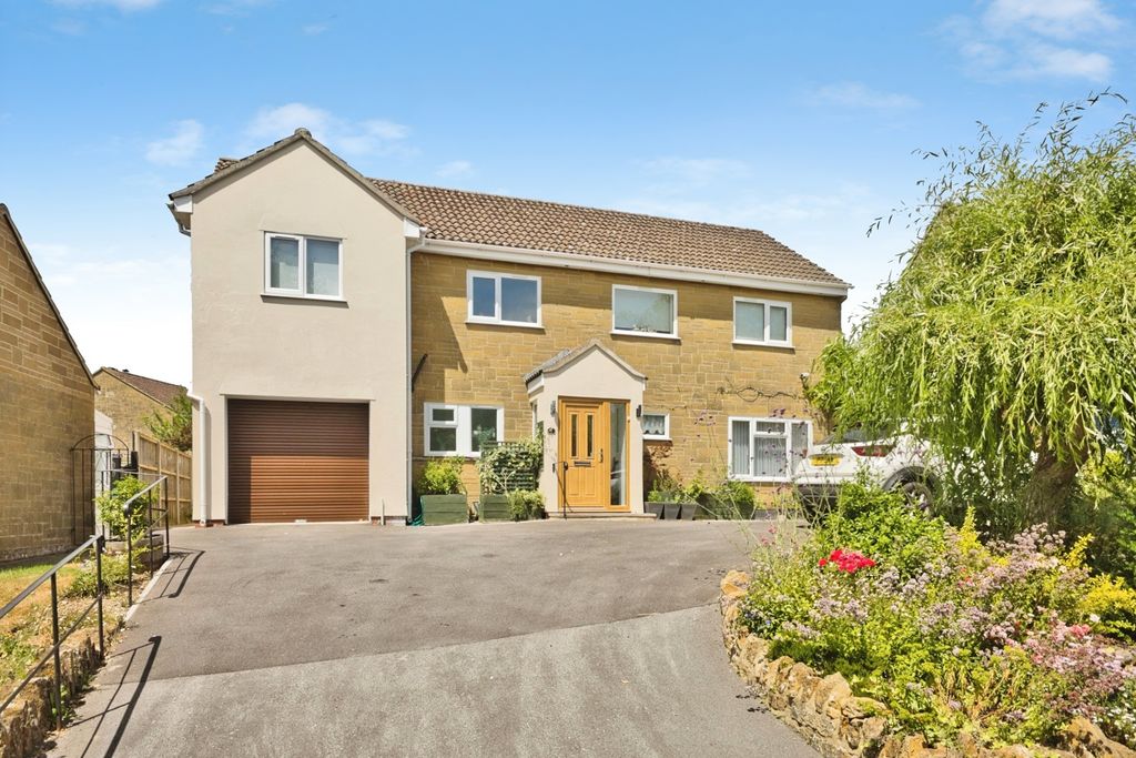 Property photo 1 of 16 Pbox-Img.Jpg
