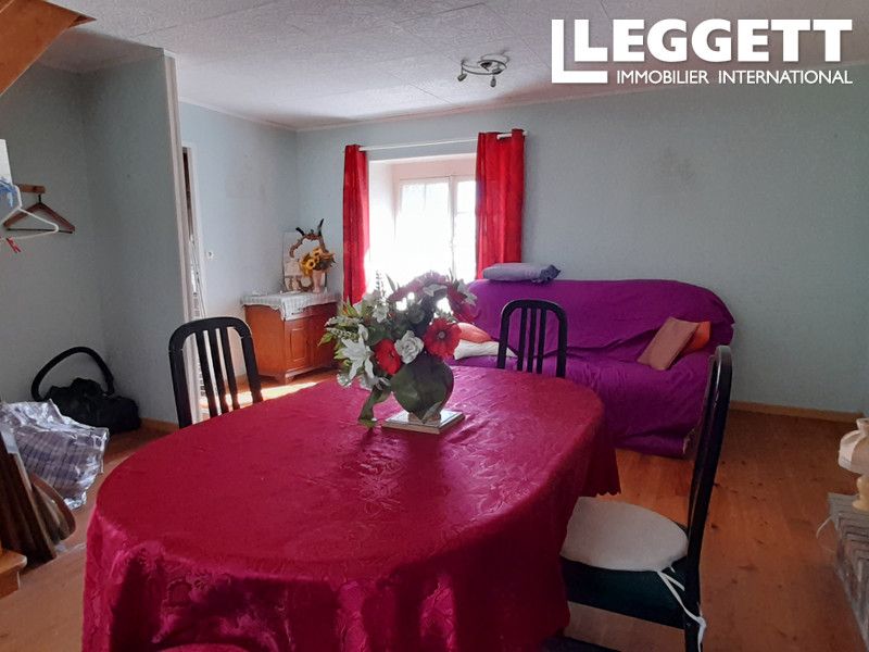 Property photo 3 of 10