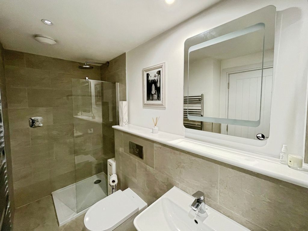 Additional image 15 of 2 bed flat for saleThe Warehouse, Volunteer Street, Chester CH1