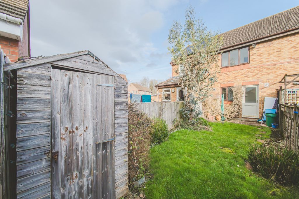 Property photo 3 of 11 4881474