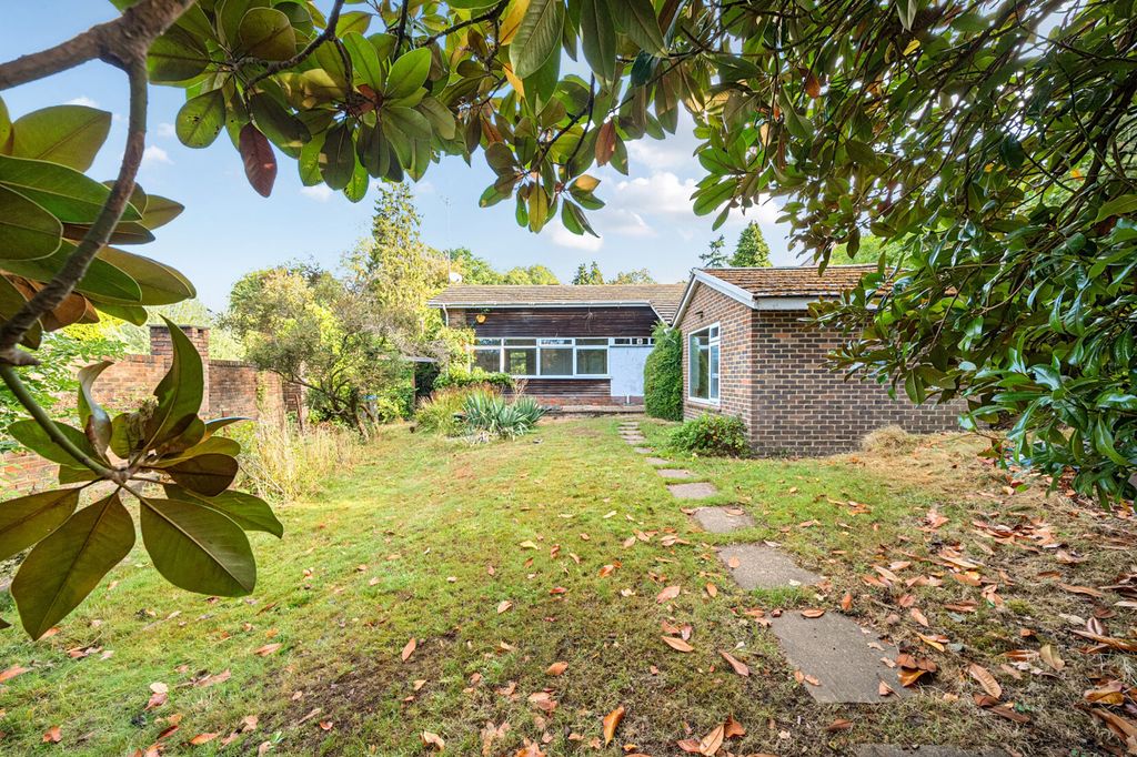 Property photo 1 of 20 External