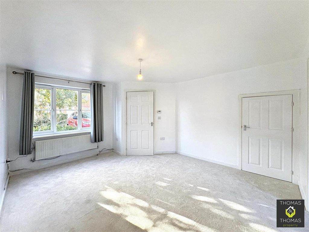 Property photo 3 of 13 Img_0370.Jpg