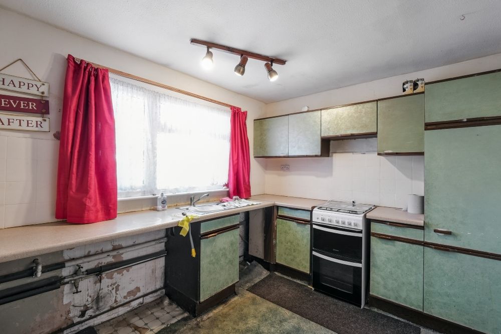 Property photo 3 of 19