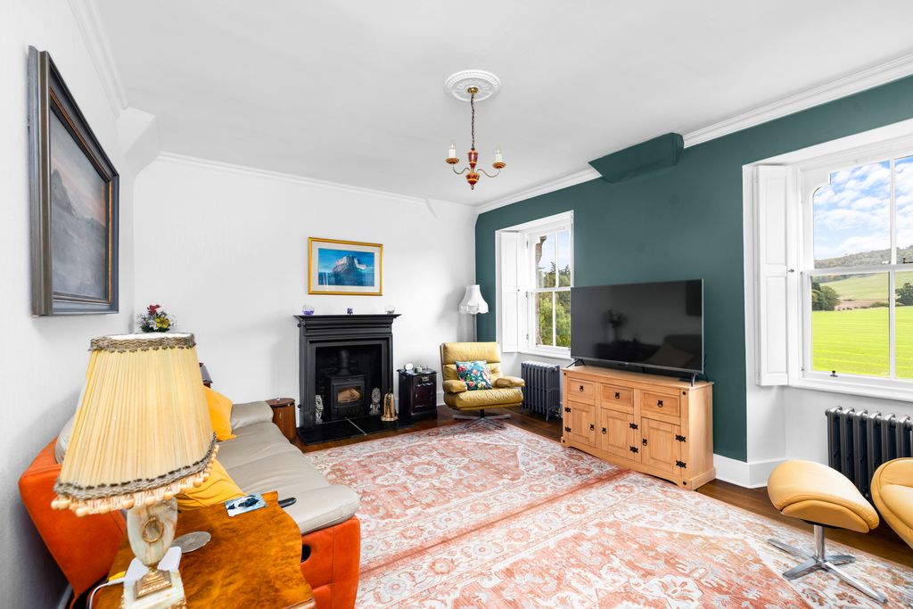 Property photo 3 of 27 Property Image 3