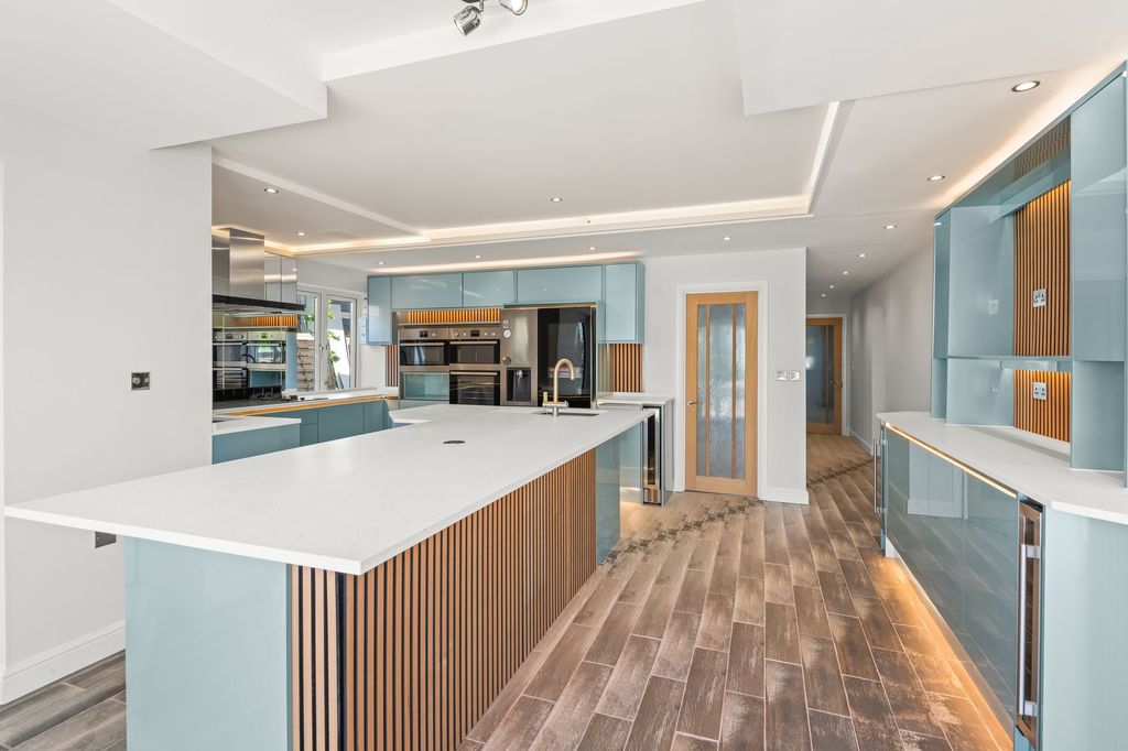Additional image 10 of 5 bed detached house for salePlymstock Road, Plymstock PL9