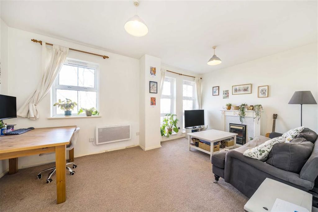 Property photo 2 of 5