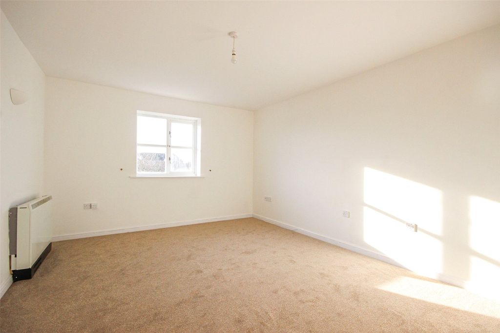 Property photo 2 of 6 Picture No. 03