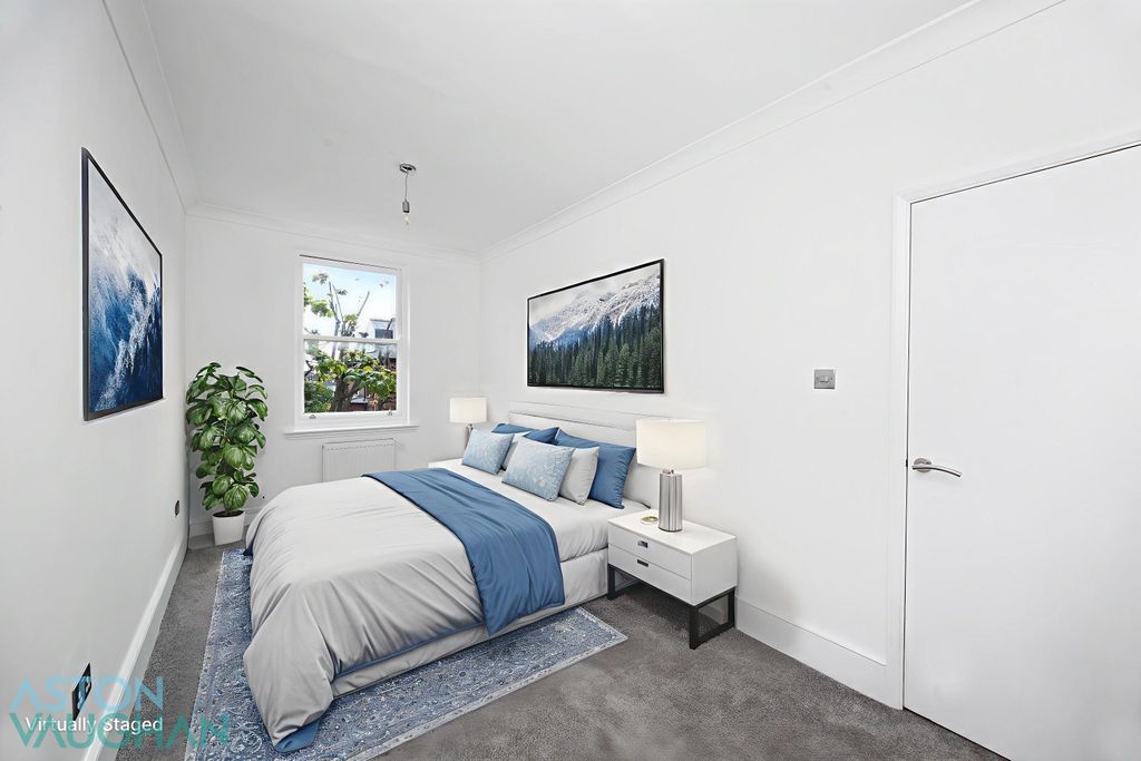 Property photo 3 of 12 4595282