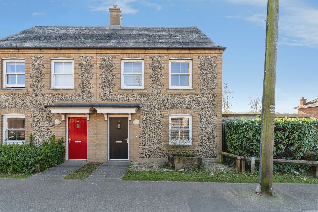 Property photo 1 of 20