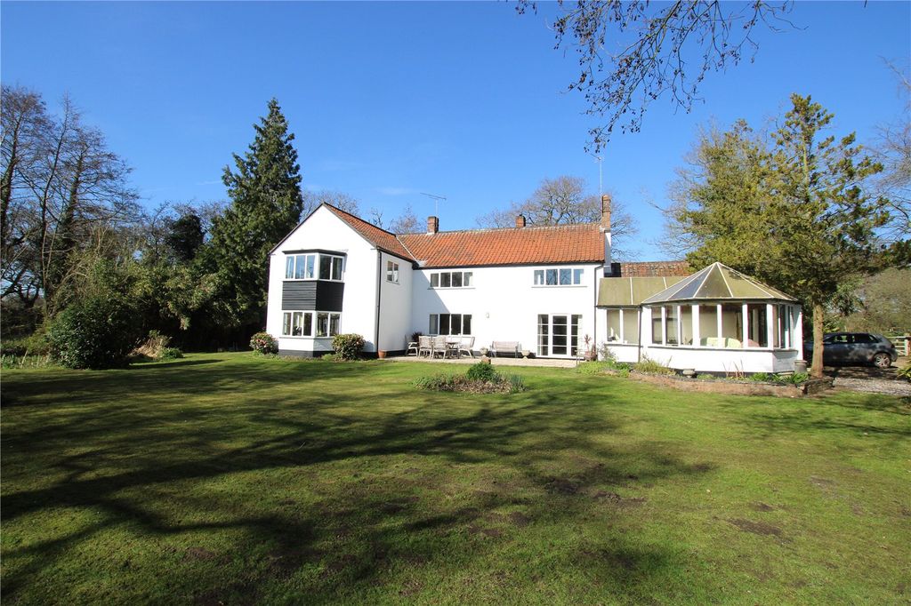 Property photo 1 of 39 Picture No. 03