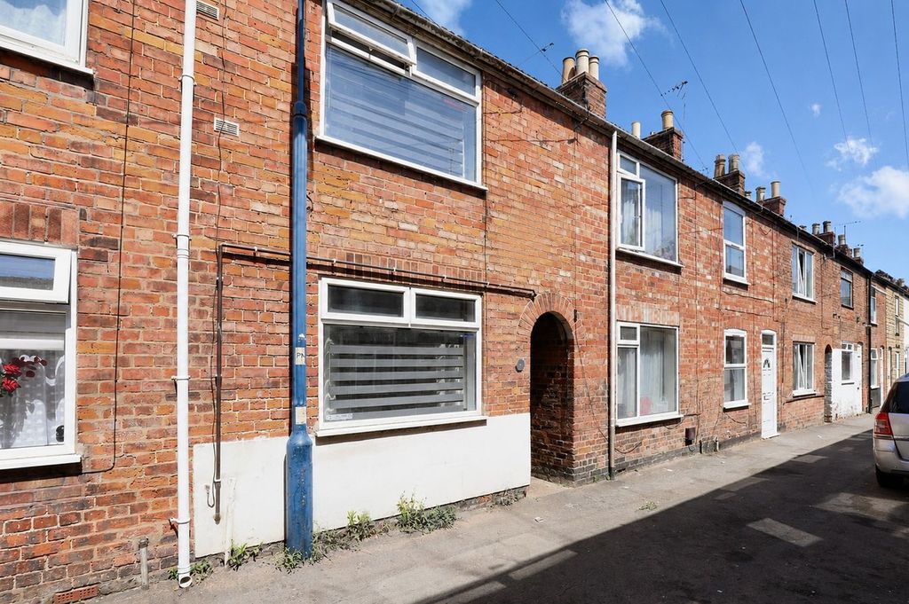Property photo 1 of 14