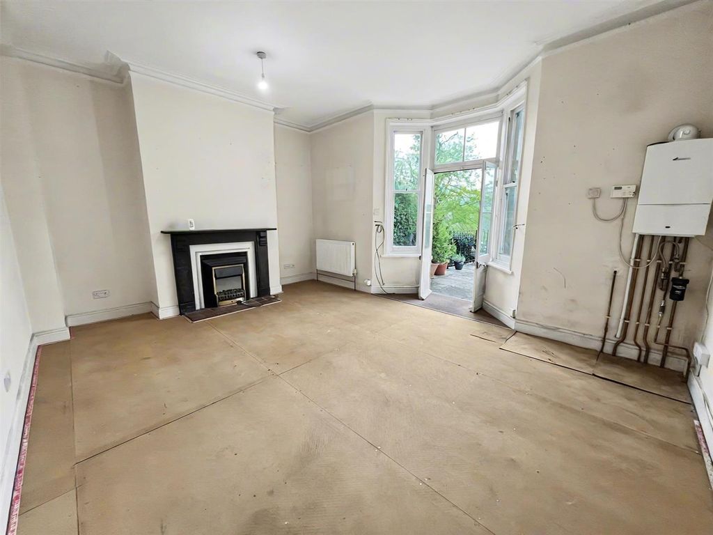 Property photo 2 of 12 Reception Room