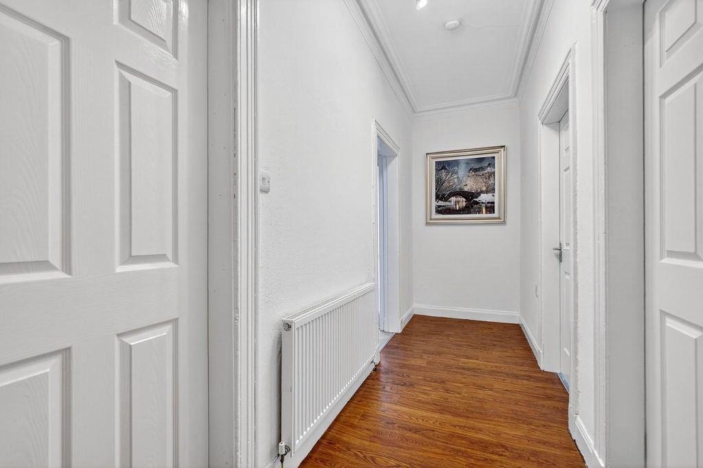 Property photo 2 of 15 3 John Clarke Street, Largs _12.Jpg