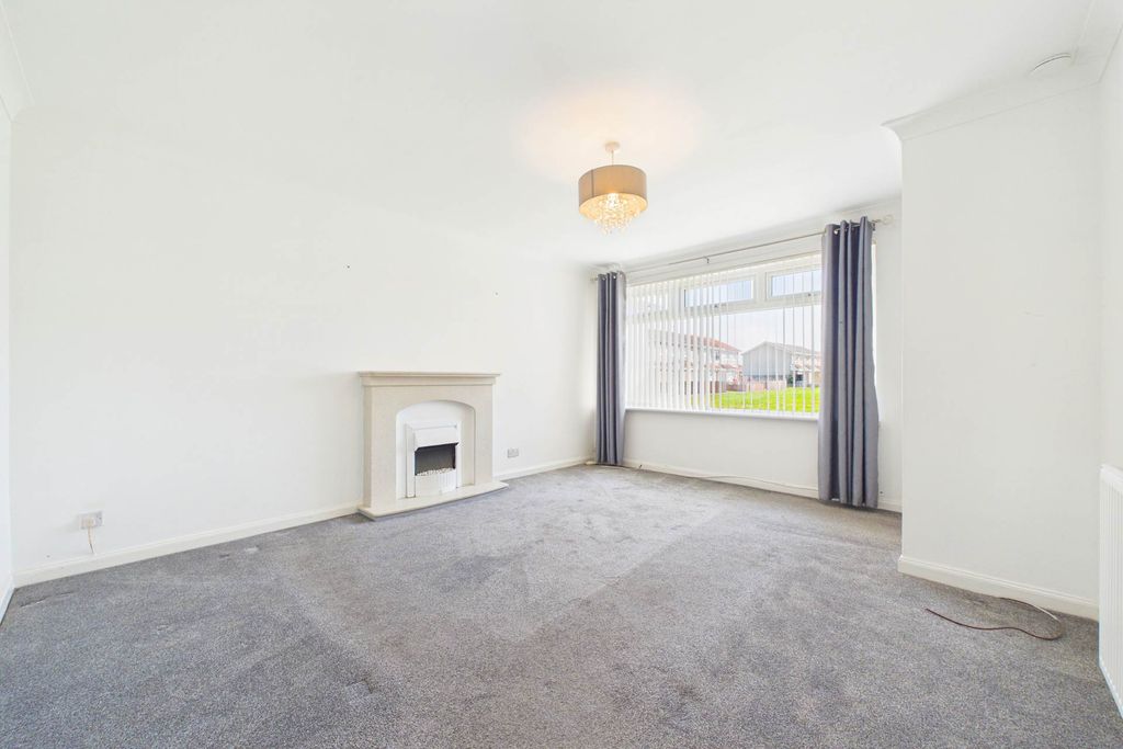 Property photo 3 of 22