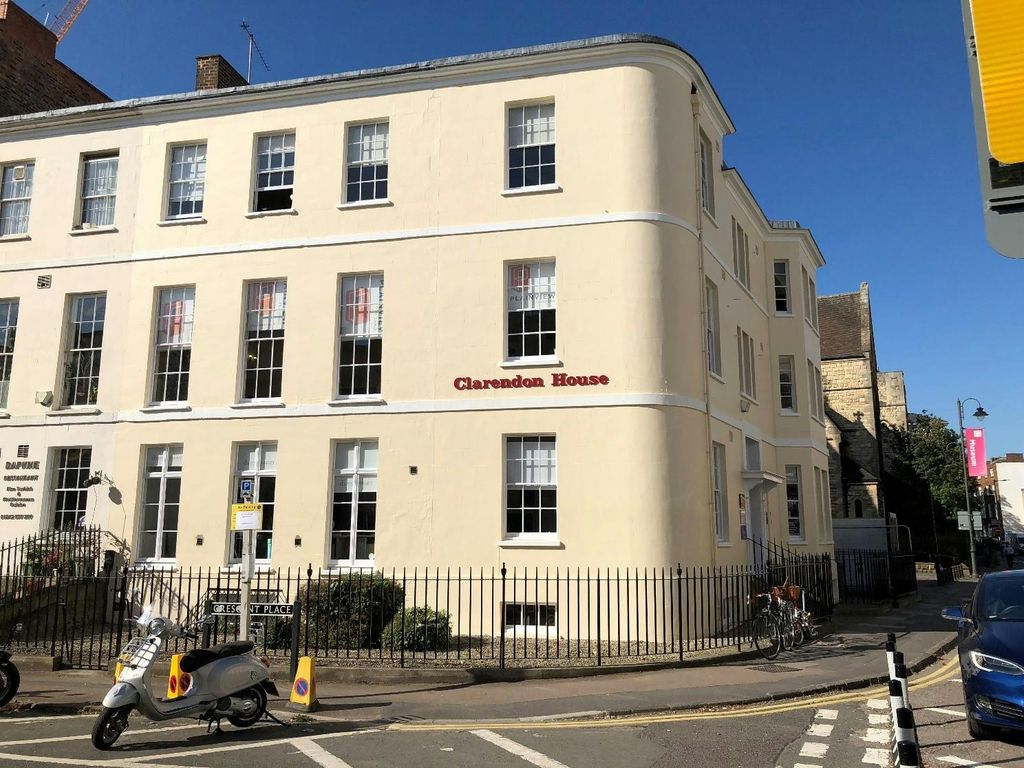Property photo 1 of 6 Clarendon House Main Photo.Jpg