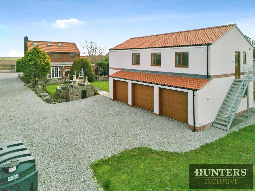 Property photo 2 of 29 41226549-Dji_0162.Jpg