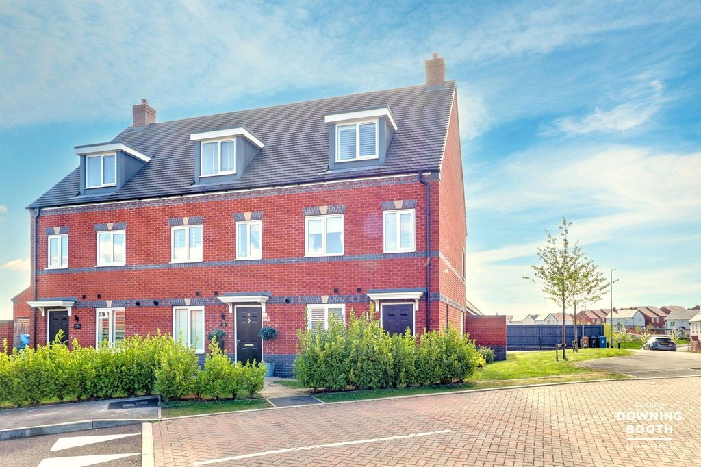 Property photo 1 of 25