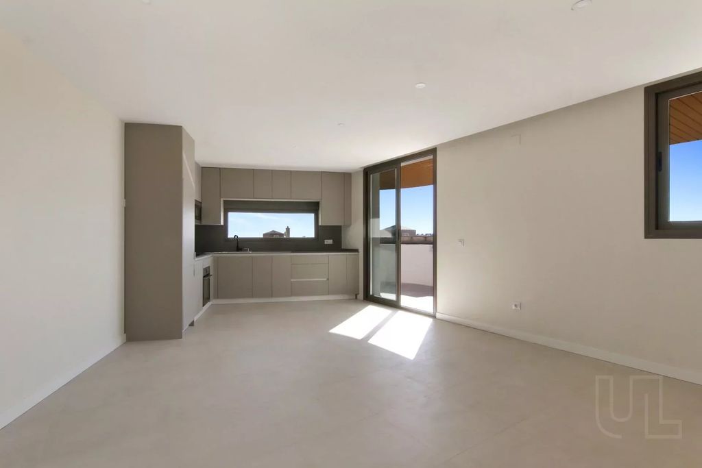 Property photo 3 of 30