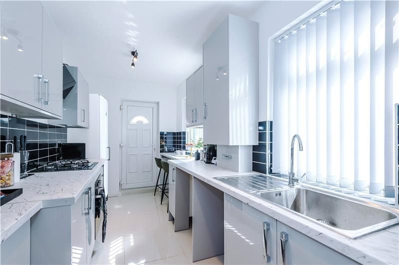 Property photo 1 of 4