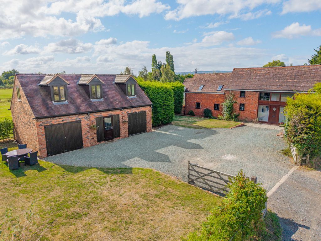 Property photo 1 of 45